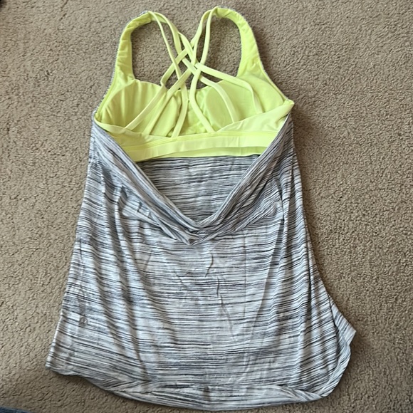 Lululemon size 4 open back tank with built in bra - Picture 2 of 2